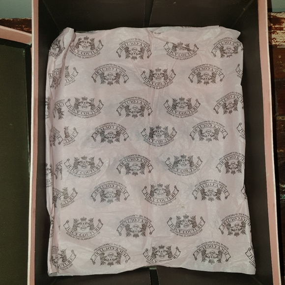 Juicy Couture Metallic Silver Leather High Tops - Picture 10 of 11